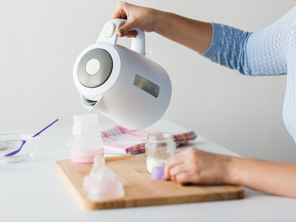 Hướng Dẫn Cách Pha Sữa Đúng Chuẩn Cho Trẻ